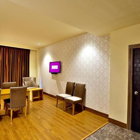 รีเจนตา รีสอร์ต ภรตปุระ Hotel ภารัตปูร์ ภายนอก รูปภาพ